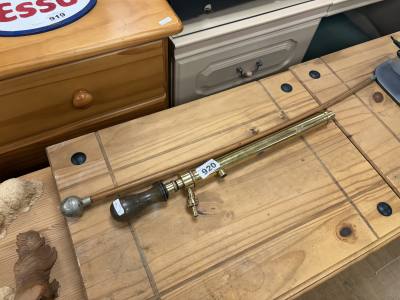 BRASS PUMP + SWAGGER STICK