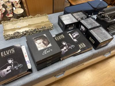 COLLECTION OF ELVIS PRESLEY MEMORABILIA