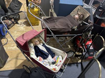 2 X CHILDRENS PRAMS + DOLLS