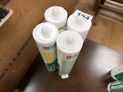 4 TUBES OF NEUTRAL SILICONE STRUCTURAL SEALANT
