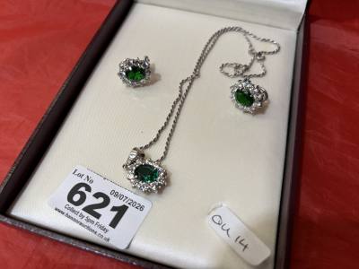 SILVER JEWELLERY SUITE