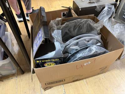 BOX OF WHEEL TRIMS