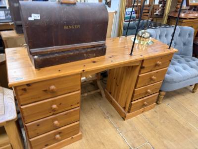 PINE DRESSING TABLE