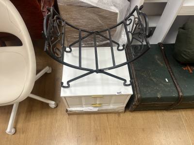 DRAWER TOWER + BEDSIDE