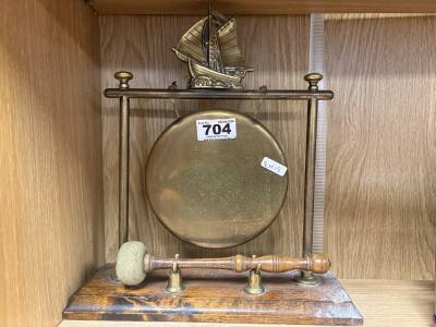 BRASS DINNER GONG