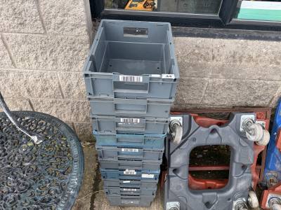 LOT OF STORAGE BOXES