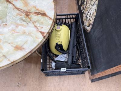 STEAM CLEANER