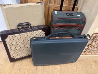 VINTAGE SNOOPY BRIEFCASE, OTHER + TRAVEL CASE