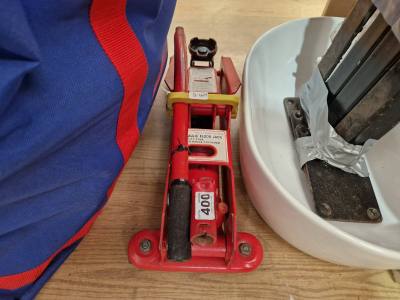 CAR JACK