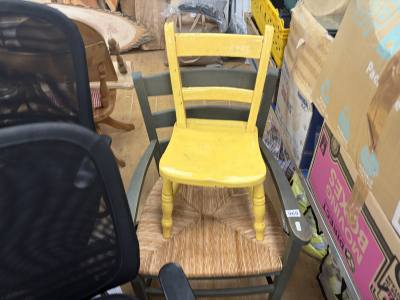 2 X CHAIRS