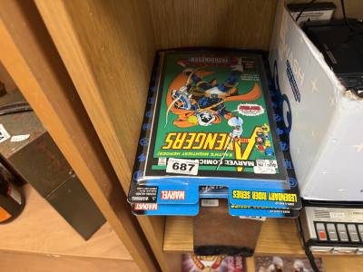 LOT OF COMICS