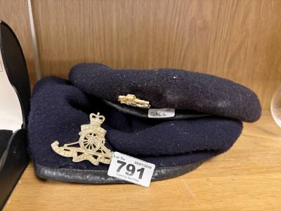 2 X MILITARY HATS