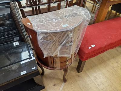 BOW FRONTED DRAWER CHEST