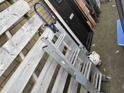 LOFT LADDERS