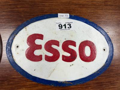 ESSO CAST SIGN