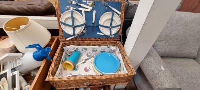 PICNIC HAMPER + CONTENTS