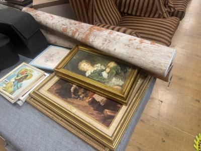 LOT OF PICTURES + RUG