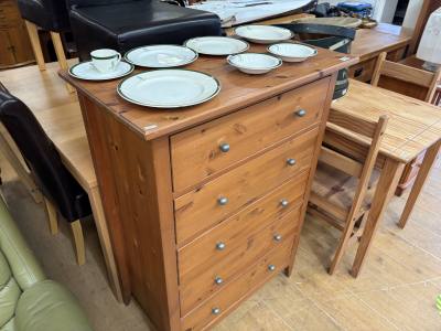 PINE DRAWER CHEST