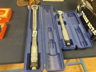 2 X TORQUE WRENCHES
