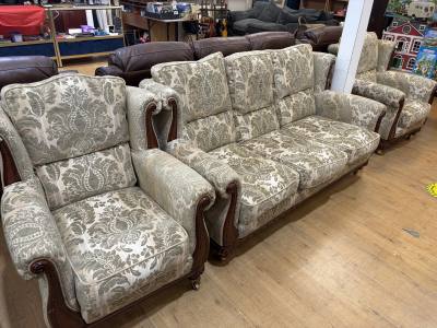 3 PIECE FABRIC SUITE