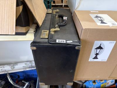 FLIGHT CASE