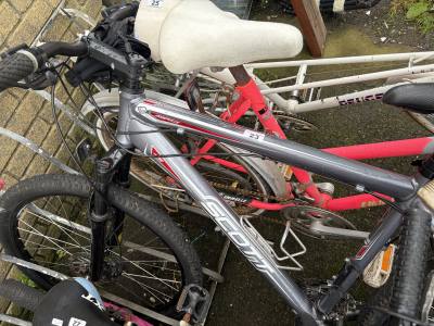 VINTAGE SCOTT BIKE