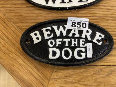 ''BEWARE OF THE DOG'' SIGN