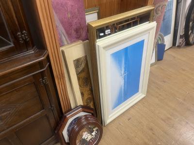 LOT OF PICTURES + MIRRORS