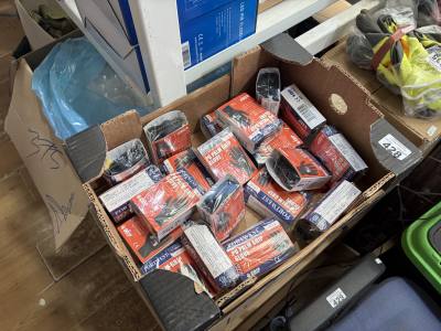 BOX OF GRIP GLOVES