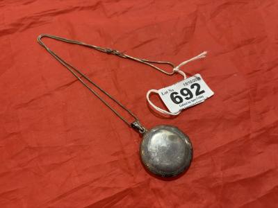 SILVER CHAIN + LOCKET