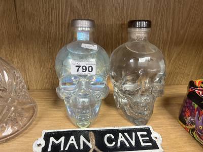 2 X SKULL SHAPED BOTTLES OF VODKA