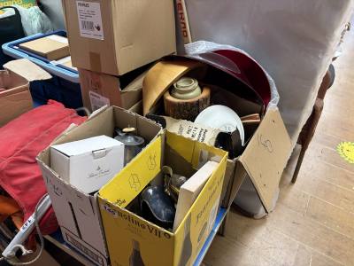 3 BOX LOTS + STICK