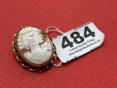 9CT CAMEO BROOCH