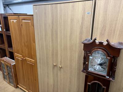LAMINATE WARDROBE