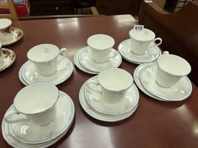 ROYAL DOULTON "CORONATION" TEA SET