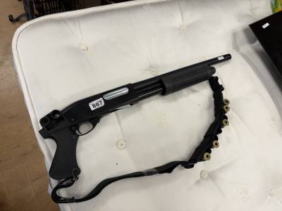 PUMP ACTION AIRSOFT GUN