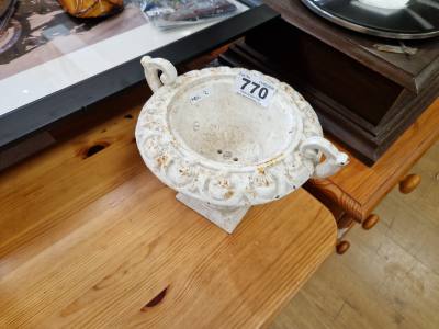 CAST POT