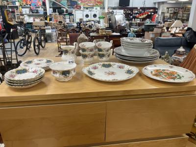 ROYAL ALBERT TEA SERVICE