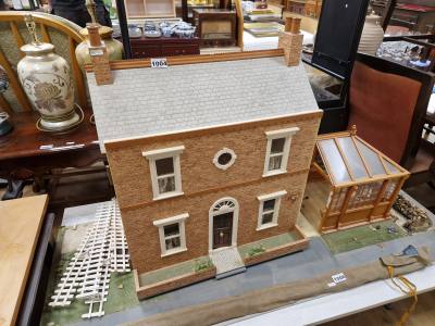 DOLLS HOUSE