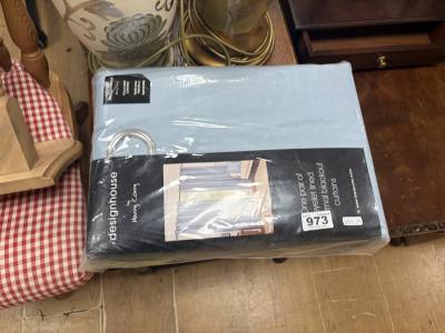 SET OF CURTAINS