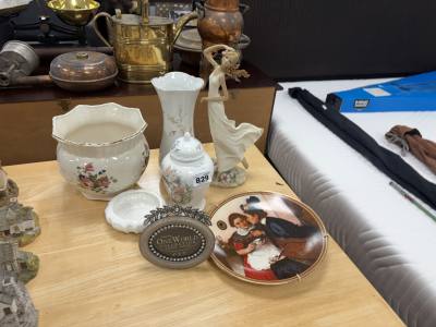 TABLE LOT