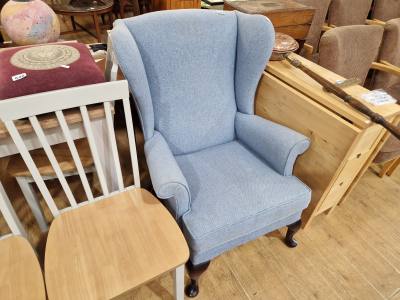 WINGBACK CHAIR