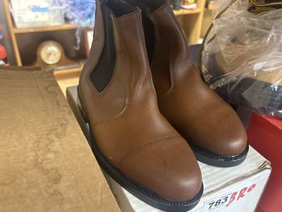 PAIR OF (SIZE 4 ) BOOTS