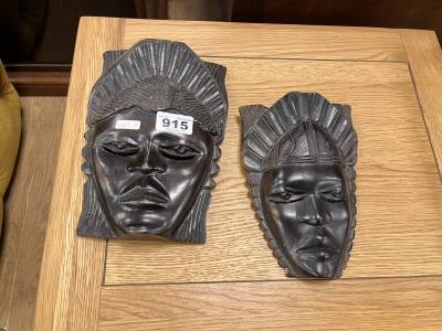 2 X CARVED AFRICAN HEADS