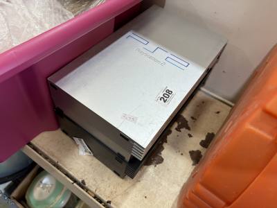 2 X PS2 CONSOLES