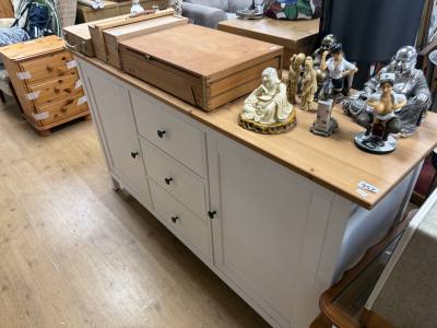 PINE TOP SIDEBOARD
