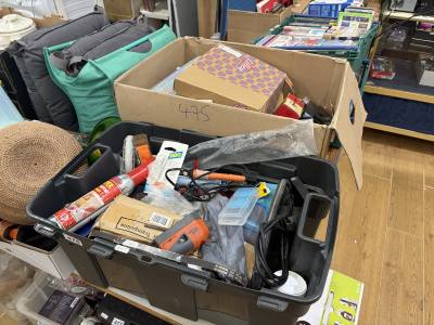 2 X BOX LOTS