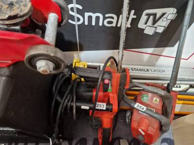 ELECTRIC CHAINSAW