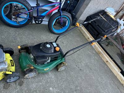 PETROL MOWER (NO GRASS BOX)