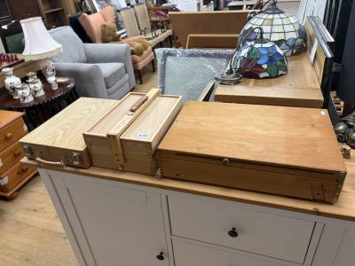 3 X ARTISTS BOXES